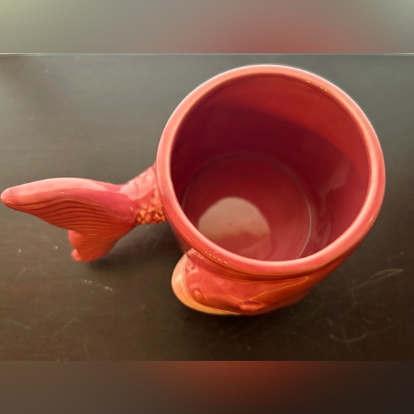 Bergschrund Salmon Mug Seattle 1988. - Picture 3 of 9